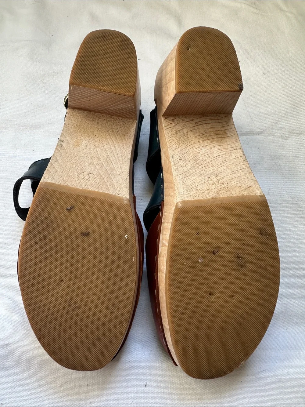 Leather Two-Tone Open-Toe Women’s clogs — Brown & Navy